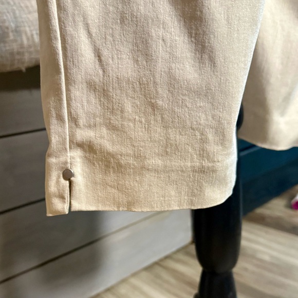 2 Pair Chico's Perfect Stretch Shorts - 1 pair Black, 1 pair Beige - Picture 10 of 14